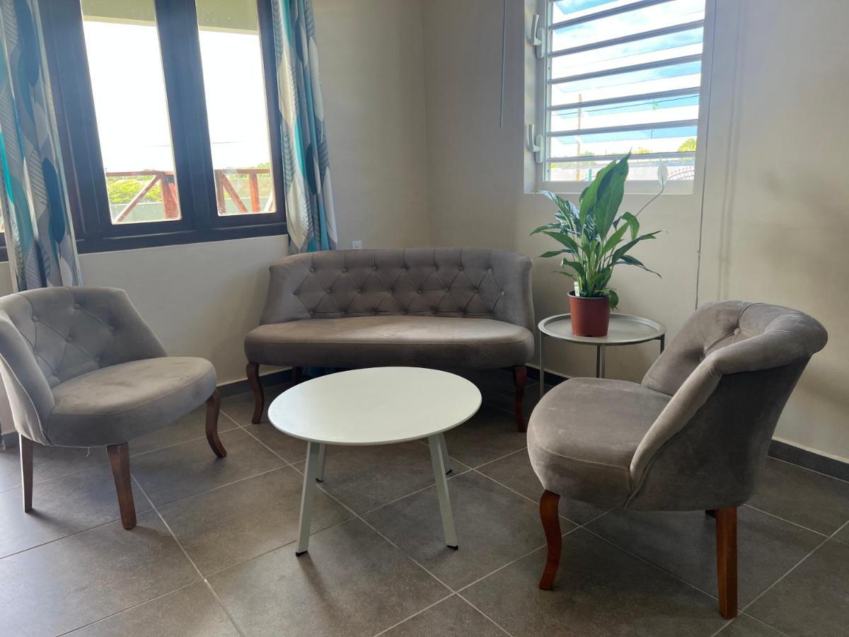 Cataleya Apartments Near Airport Вилемстад Екстериор снимка